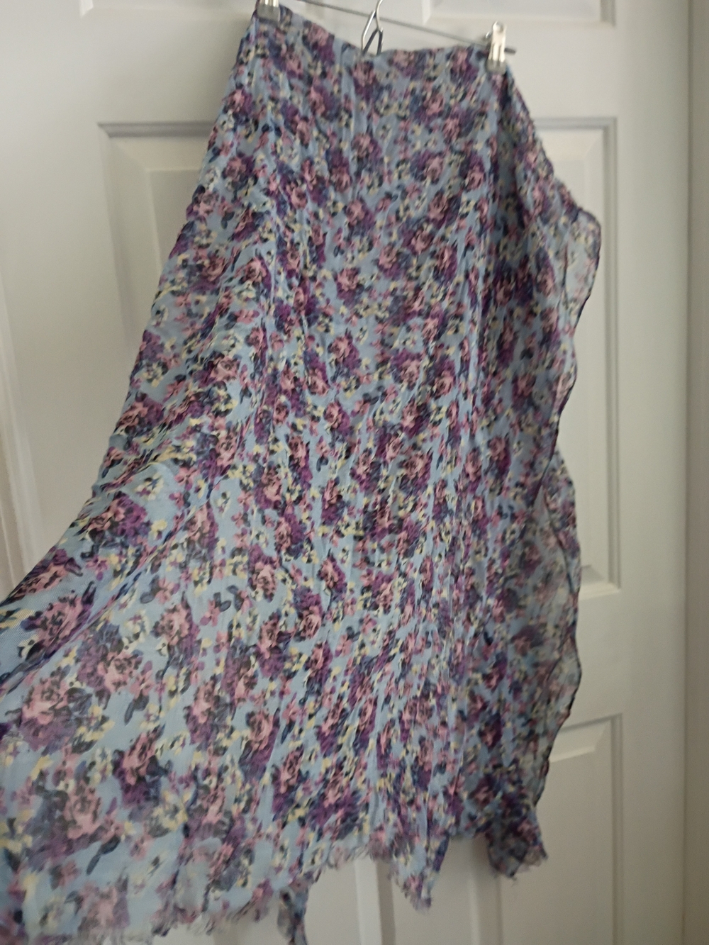 Light Blue Floral Ruffle Scarf - Picture 5 of 8